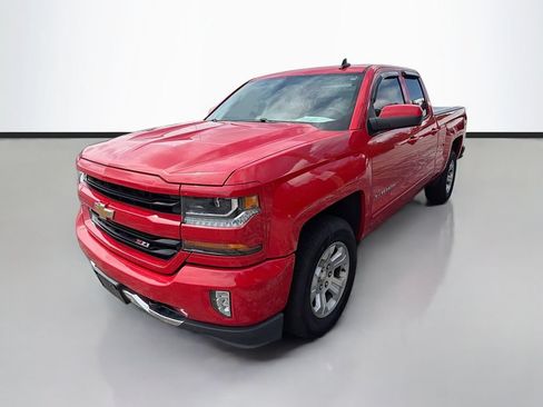 Used 2017 Chevrolet Silverado 1500 LT w/ All Star Edition AWD/4WD image 5