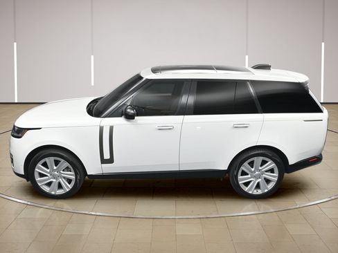 Used 2023 Land Rover Range Rover SE AWD/4WD image 31
