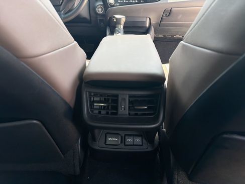 Used 2023 Lexus ES 350 w/ Accessory Package (Z2) FWD image 18