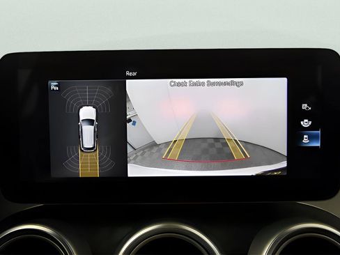 Used 2022 Mercedes-Benz GLC 43 AMG 4MATIC image 46