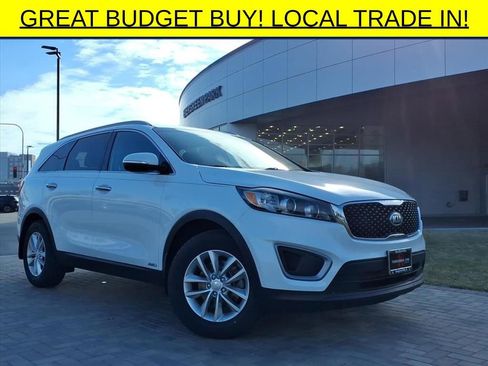 Used 2016 Kia Sorento AWD w/ LX Convenience Package image 1