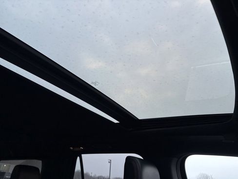 Used 2023 Ford Expedition Max Platinum image 9