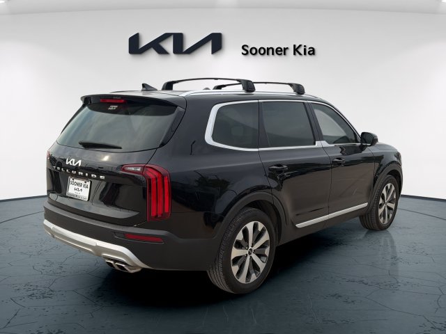 Used 2022 Kia Telluride EX w/ EX Premium Package FWD image 6
