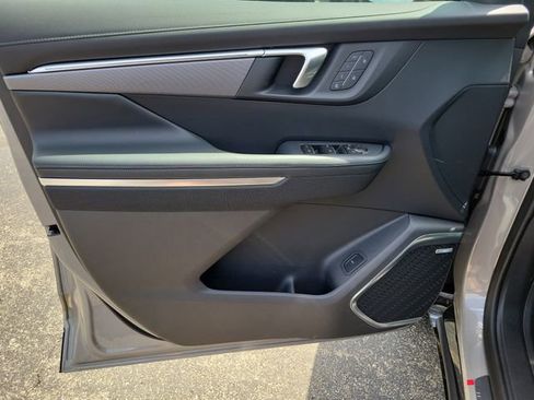 New 2026 Buick Enclave Sport Touring w/ Power Package FWD image 19