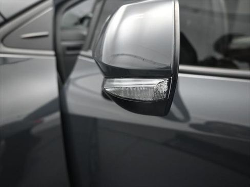 Certified 2023 Toyota Corolla SE image 40