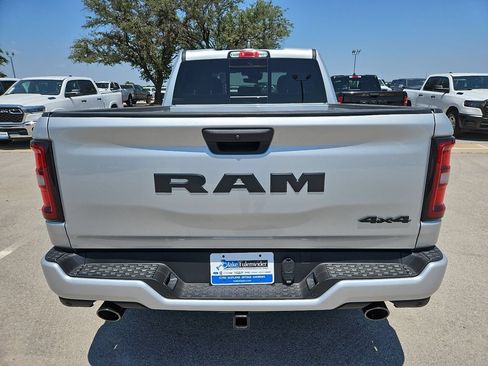 Used 2026 RAM 1500 Express AWD/4WD image 6