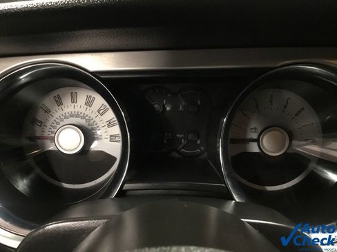 Used 2012 Ford Mustang GT Premium image 46