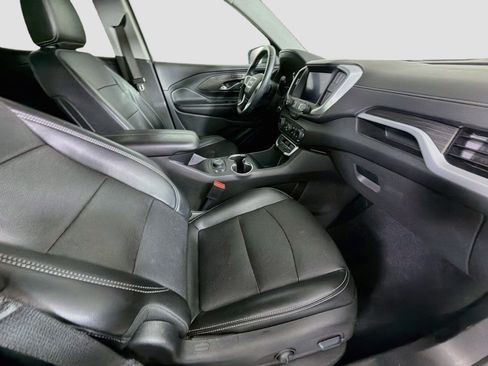 Used 2023 GMC Terrain SLT FWD image 30