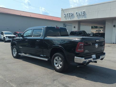 Used 2022 RAM 1500 Laramie AWD/4WD image 4