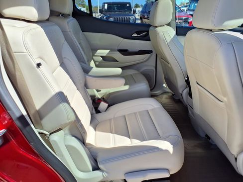 Used 2023 GMC Acadia Denali w/ Denali Ultimate Package image 21