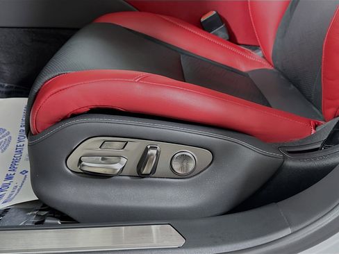 Used 2025 Lexus LS 500 F Sport image 18