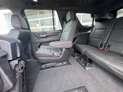 Used 2023 Chevrolet Tahoe LT w/ Luxury Package AWD/4WD image 27