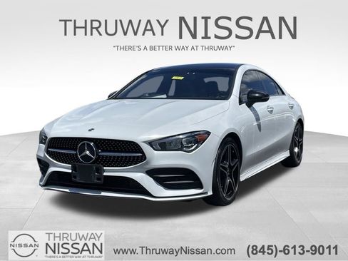 Used 2022 Mercedes-Benz CLA 250 4MATIC image 1