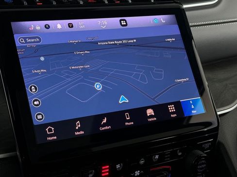 Used 2025 Jeep Grand Cherokee Limited 4xe image 18