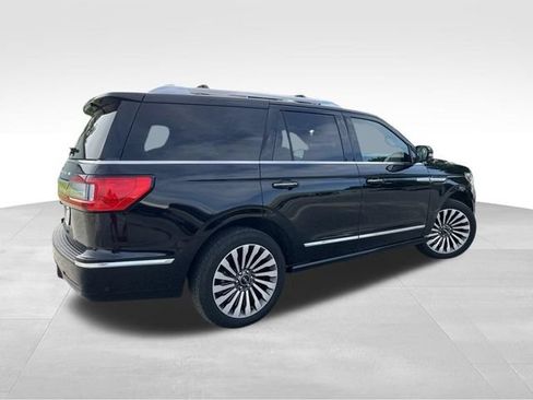 Used 2020 Lincoln Navigator Reserve w/ Luxury Package AWD/4WD image 6