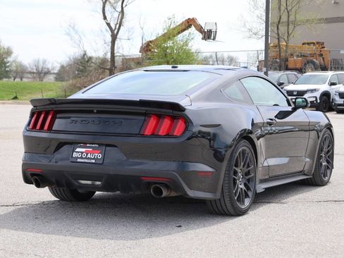 Used 2017 Ford Mustang GT Premium image 9