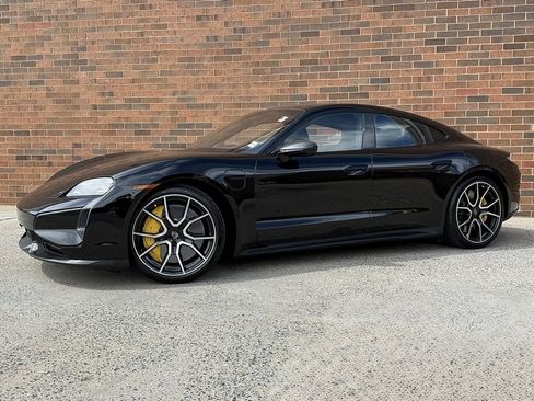 New 2026 Porsche Taycan Turbo S image 1