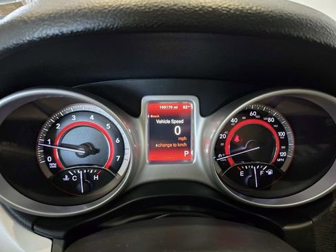 Used 2019 Dodge Journey SE image 20