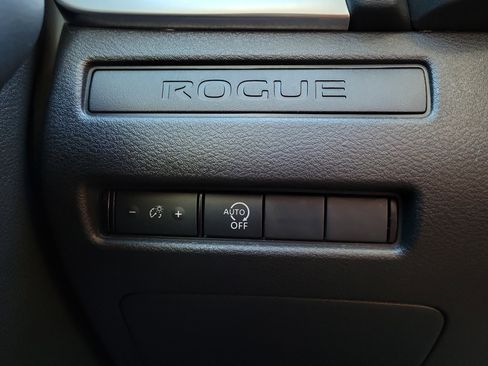 Certified 2023 Nissan Rogue S FWD image 26