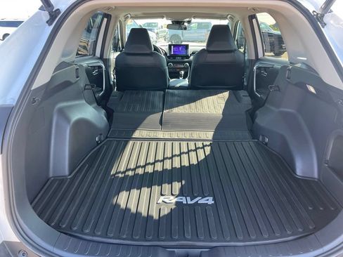 Used 2023 Toyota RAV4 XLE Premium AWD/4WD image 30