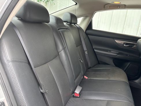 Used 2014 Nissan Altima 2.5 SL w/ Technology Package FWD image 14