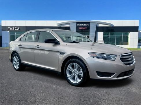 Used 2018 Ford Taurus SE FWD image 1
