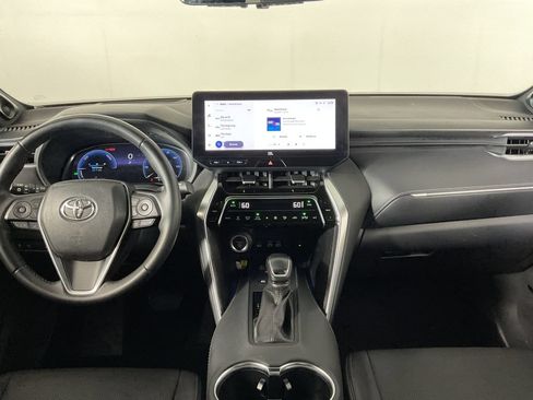 Used 2023 Toyota Venza Limited AWD/4WD image 15