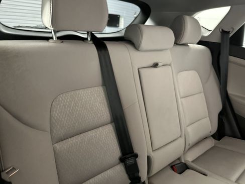 Used 2018 Hyundai Tucson SE FWD image 24