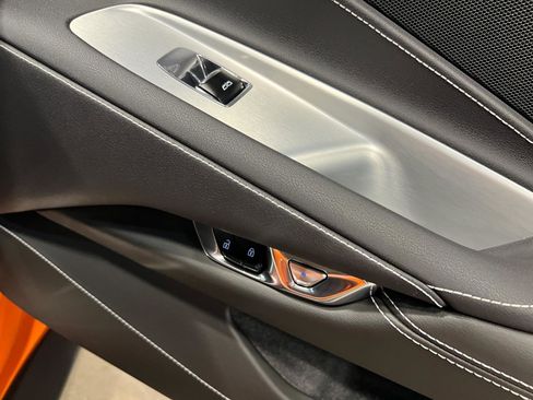 Used 2023 Chevrolet Corvette Stingray Coupe w/ Z51 Performance Package image 32