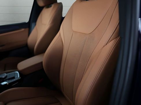 Used 2024 BMW X3 xDrive30i w/ M Sport Package image 28