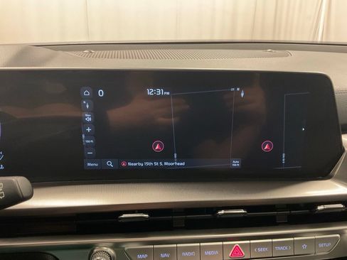 Used 2025 Kia Telluride S AWD/4WD image 28