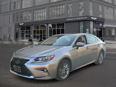 Used 2018 Lexus ES 350 w/ Navigation System Package