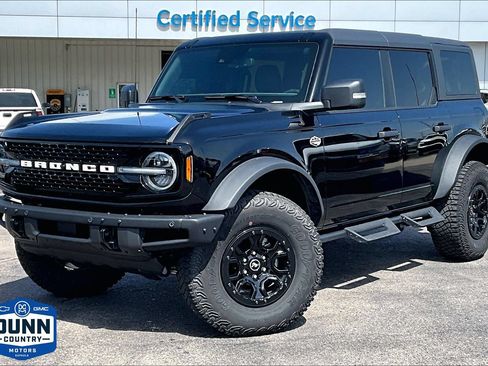 Used 2024 Ford Bronco Wildtrak AWD/4WD image 1
