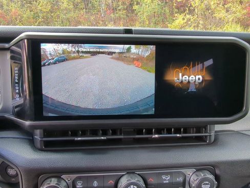 New 2026 Jeep Wrangler Sport AWD/4WD image 15