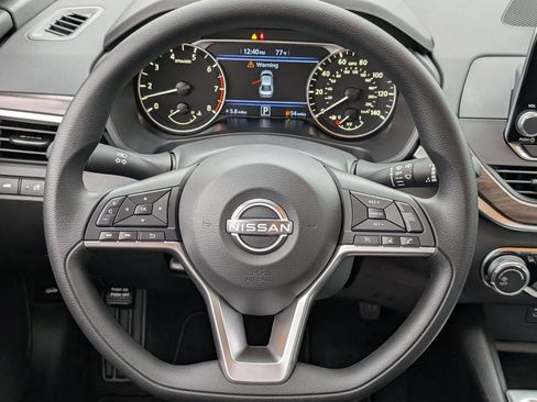 New 2026 Nissan Altima 2.5 SV FWD image 10