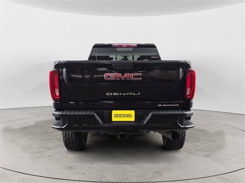 Used 2021 GMC Sierra 3500 Denali w/ Denali Ultimate Package image 4