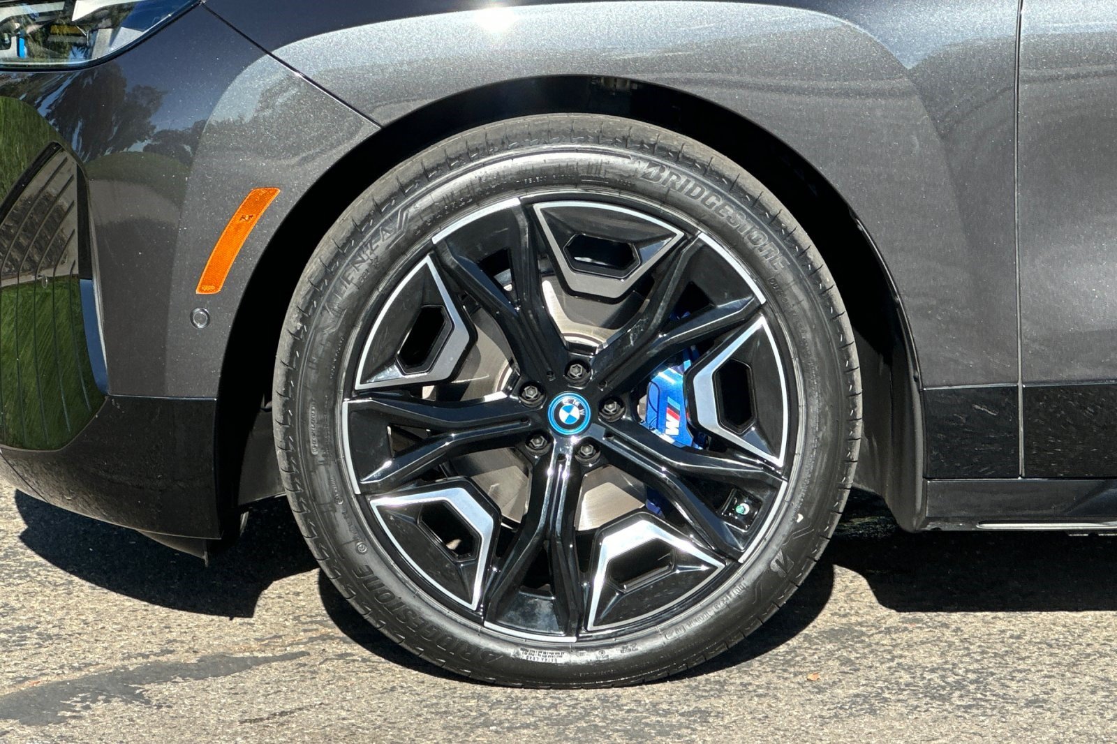 Certified 2024 BMW iX M60 AWD/4WD image 39