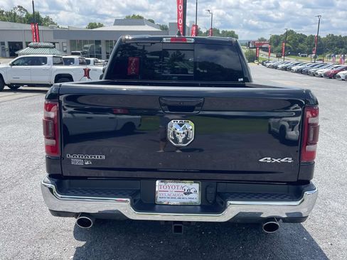 Used 2024 RAM 1500 Laramie AWD/4WD image 3