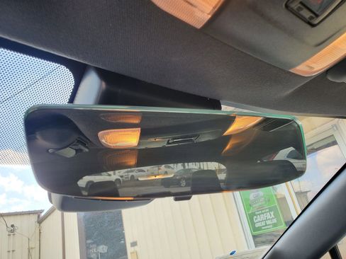 Used 2021 Toyota Corolla SE w/ Carpet Mat Package (TMS) image 59