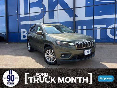 Used 2019 Jeep Cherokee Latitude w/ Popular Appearance Group image 1