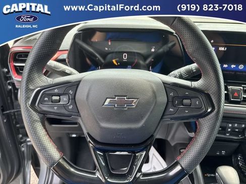 Used 2026 Chevrolet TrailBlazer RS w/ Convenience Package FWD image 24