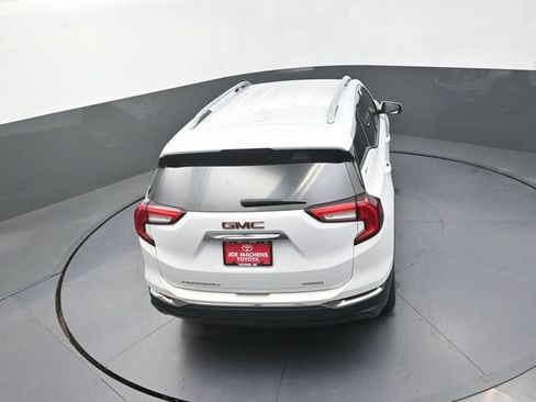 Used 2024 GMC Terrain SLT AWD/4WD image 28