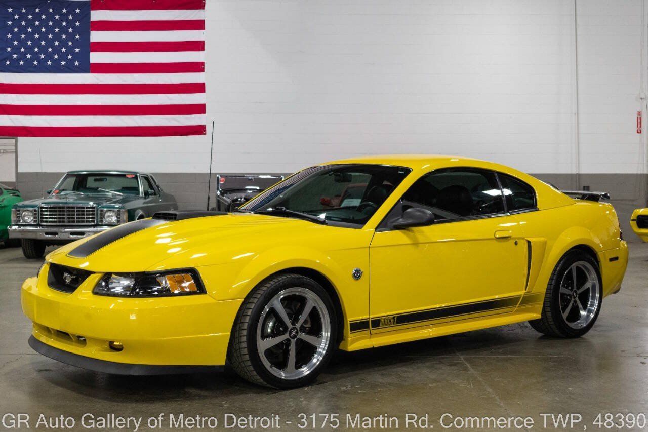 Used 2004 Ford Mustang Mach 1 RWD image 1