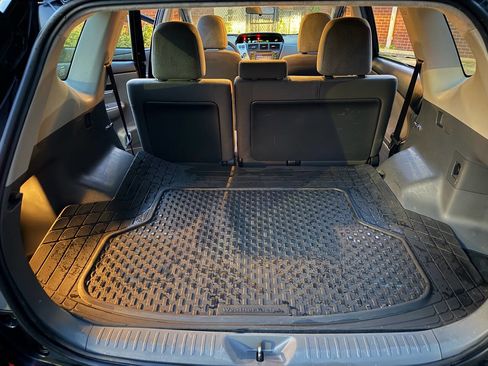 Used 2012 Toyota Prius V Two image 9