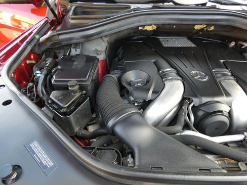 Used 2019 Mercedes-Benz GLS 550 4MATIC image 97