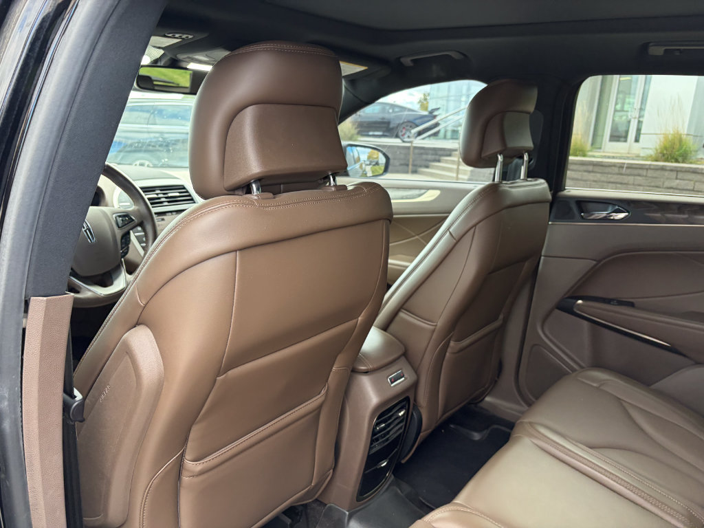 Used 2018 Lincoln MKC Reserve w/ Lincoln MKC Climate Package AWD/4WD image 13