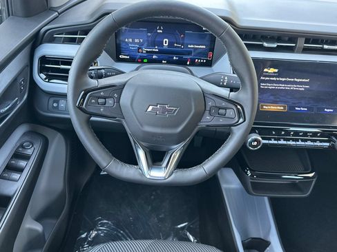 New 2027 Chevrolet Bolt LT w/ Comfort Package FWD image 15