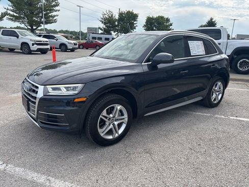 Used 2018 Audi Q5 2.0T Premium Plus w/ Premium Plus Package AWD/4WD image 10