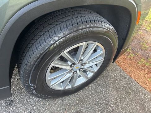 Used 2022 Chevrolet Traverse LT w/ LPO, Floor Liner Package image 16
