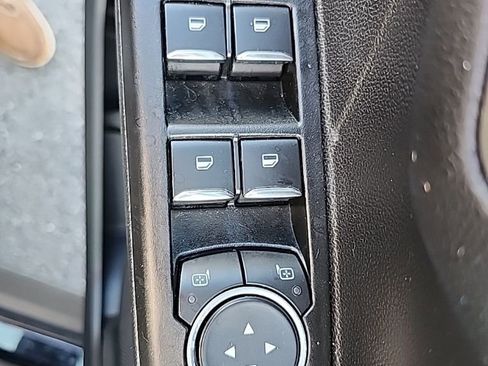 Used 2021 Ford Escape SEL image 23